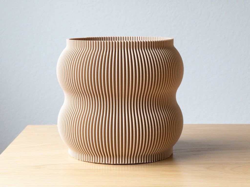 Lightweight Planter Pot | Beige | 4", 6" and 8" Sizes: 8 / No Drip Tray