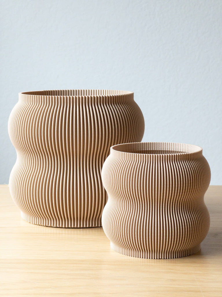 Lightweight Planter Pot | Beige | 4", 6" and 8" Sizes: 4 / No Drip Tray