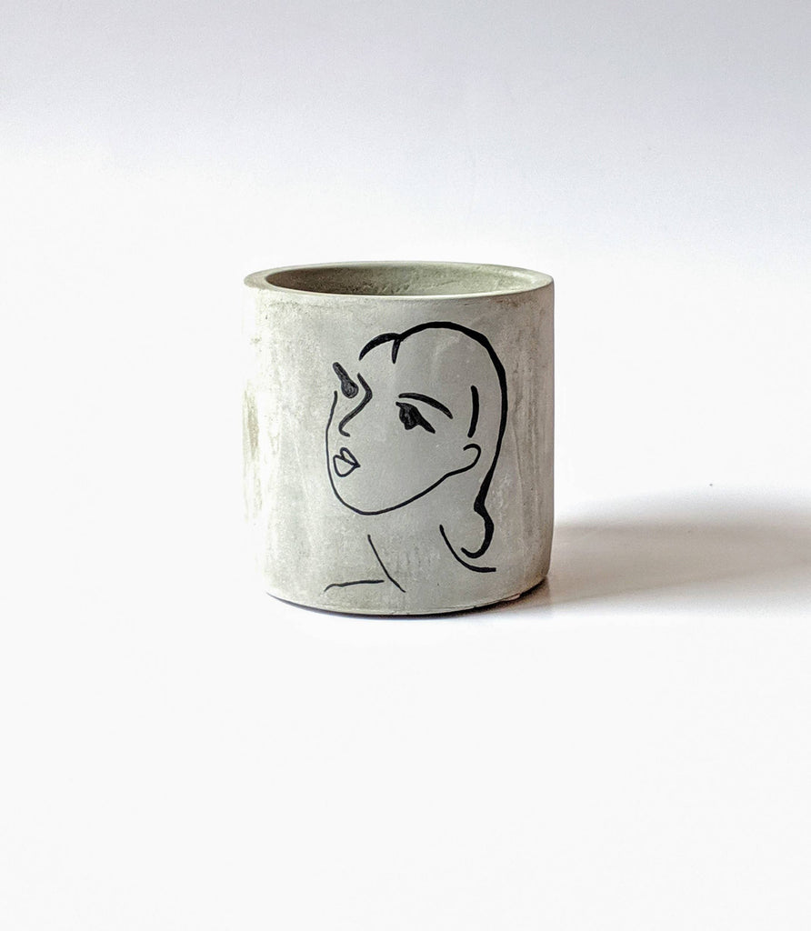 ForgottenProperty - Matisse Lady Concrete Planter